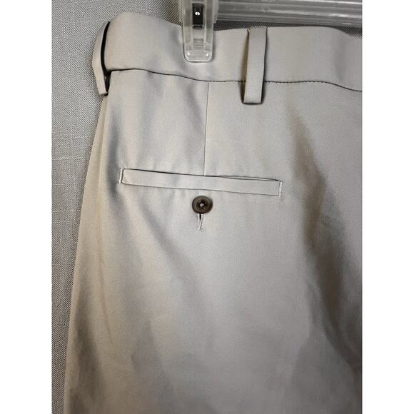 Hagggar Pants Men's 42 x 29 Tan Cool 18 Pro Classic Fit Flat Front Work Business - Picture 6 of 8